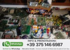 IN REGALO: SGOMBERO 10 COLLI DI MATERIALE ARCADE VIDEOGIOCHI DISMESSO